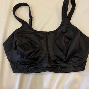 champion max support bra 6843